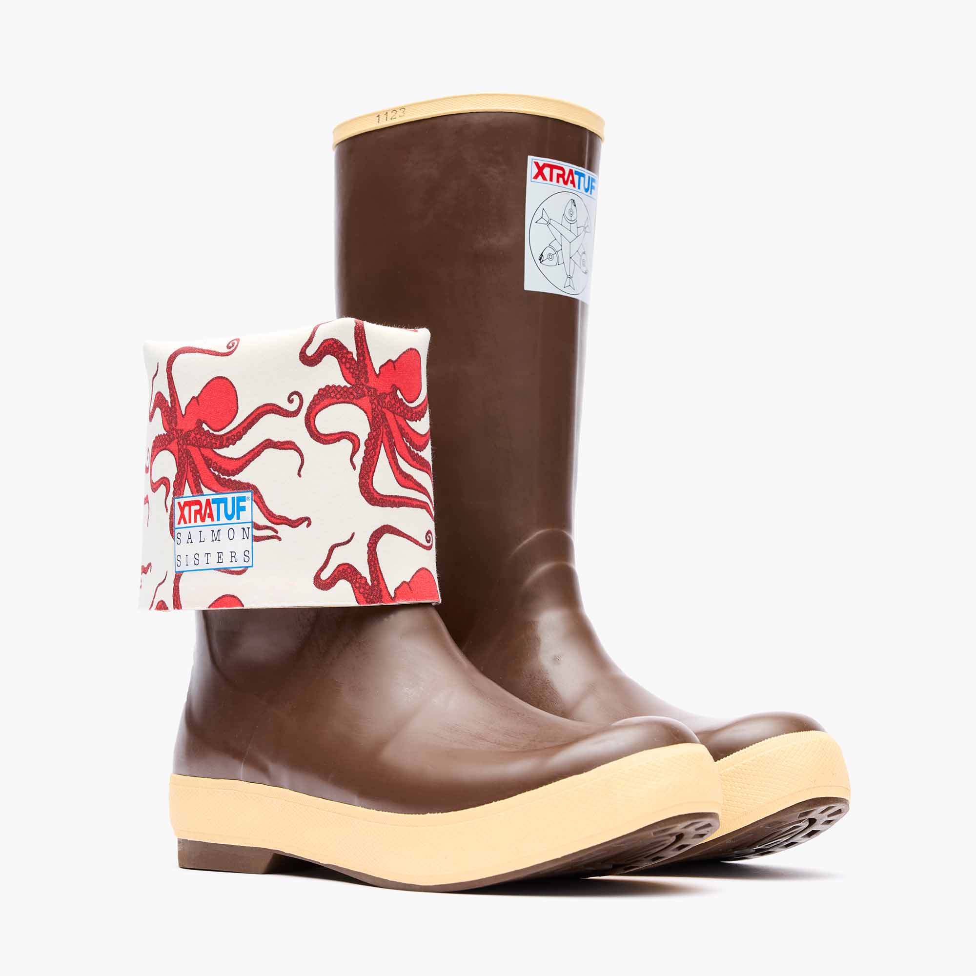 Octopus Print Women's Salmon Sisters 15" Legacy Boot Main View.