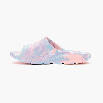 Pink Women's Après Fish Slide Instep View.