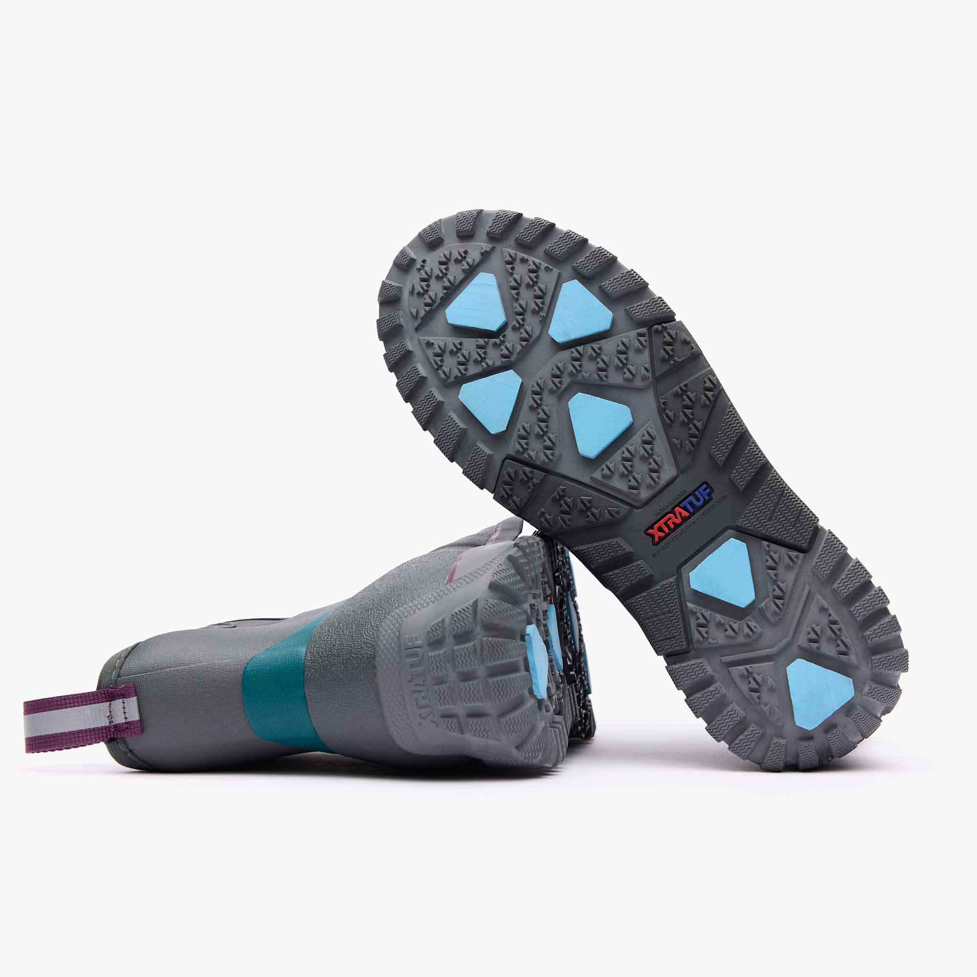 Grey Women's Ice Fleece Lined Ankle Deck Boot Outsole.