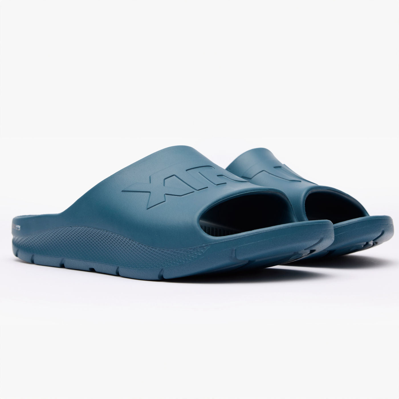 Legion Blue Men's Après Fish Slide Main View.