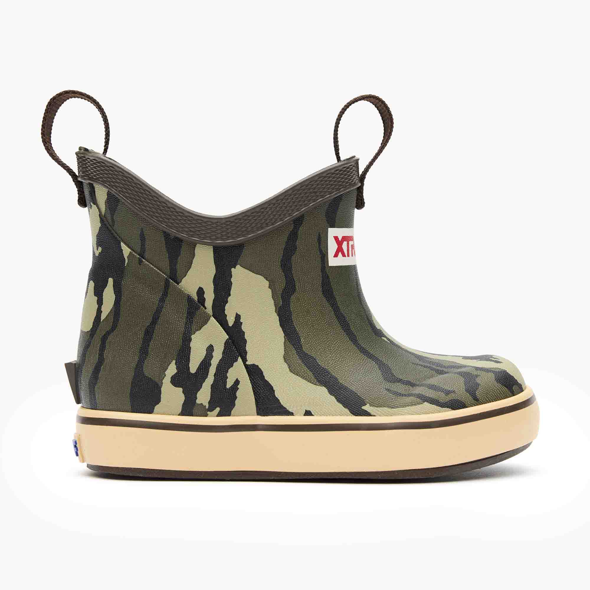 Mossy Oak Bottomland Kids' Mossy Oak® Bottomland Ankle Deck Boot Profile.