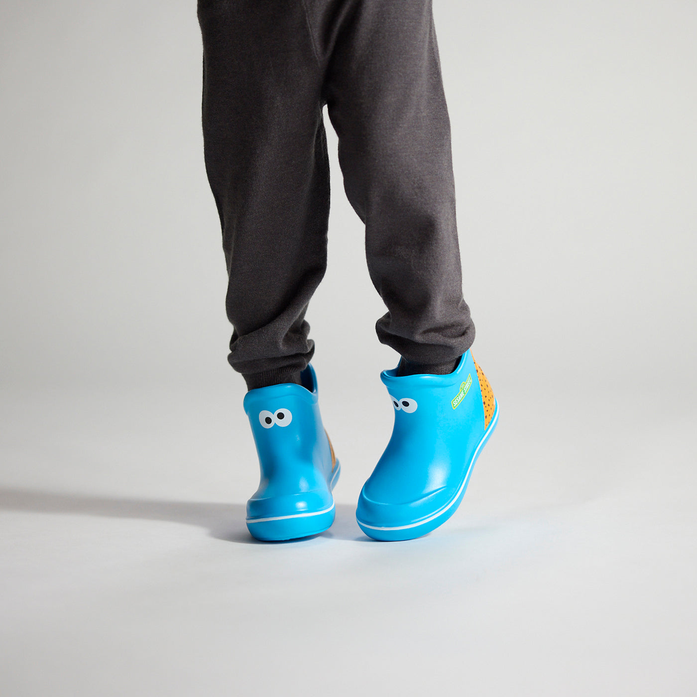 Cookie Monster Blue Sesame Street TUFS Kids' Ankle Deck Boot Main View.