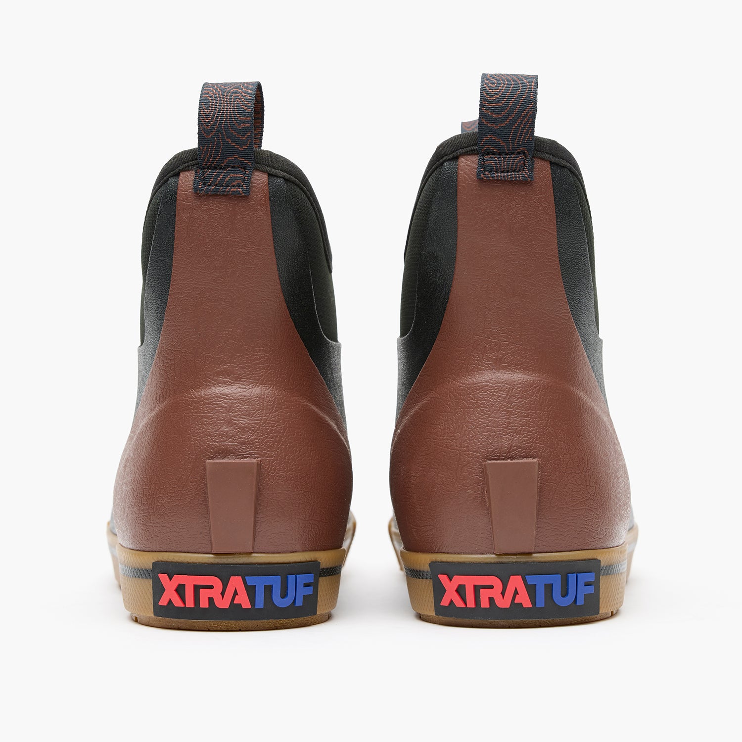 Black Men's Camp Fleece Lined Ankle Deck Boot Back View.
