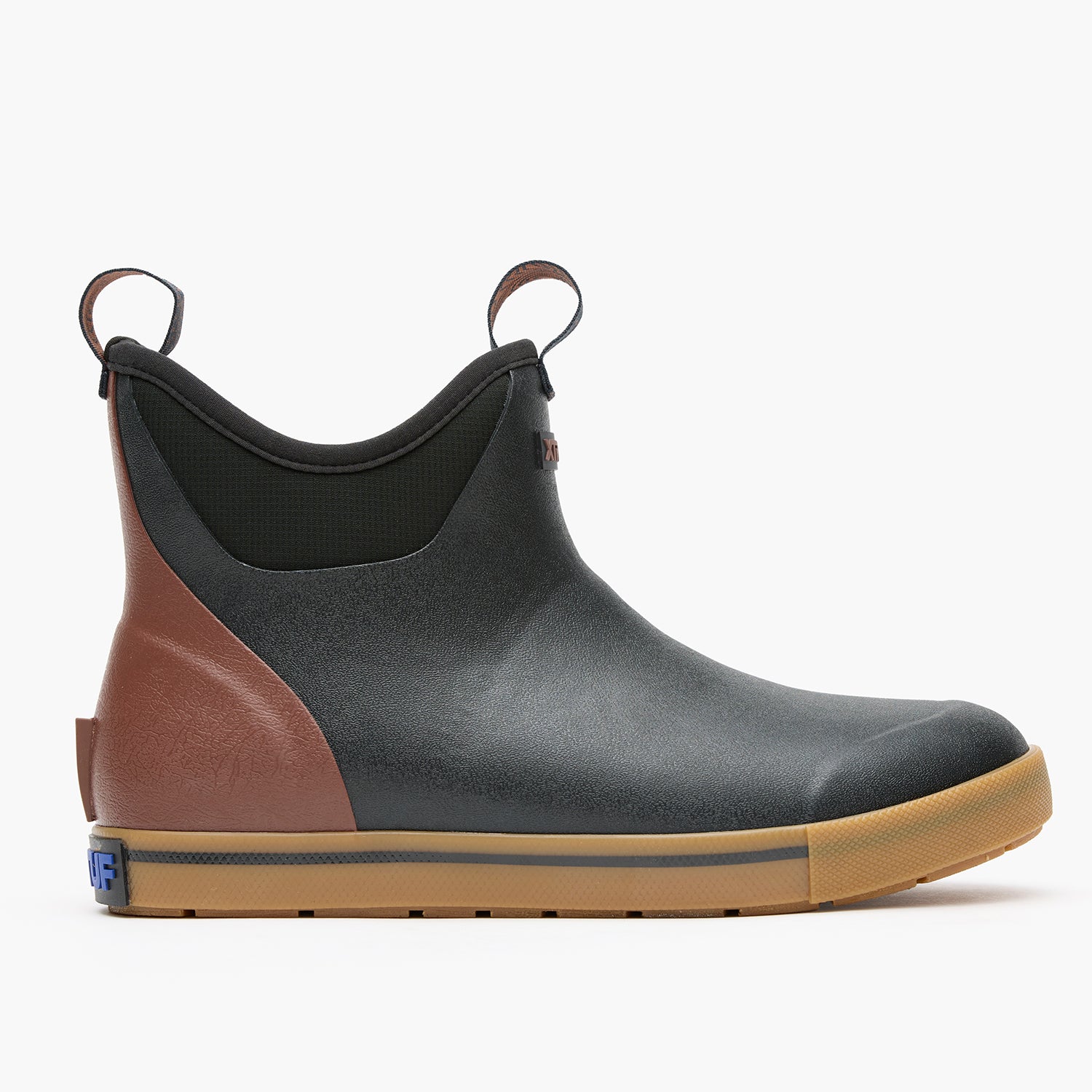 Black Men's Camp Fleece Lined Ankle Deck Boot Profile.