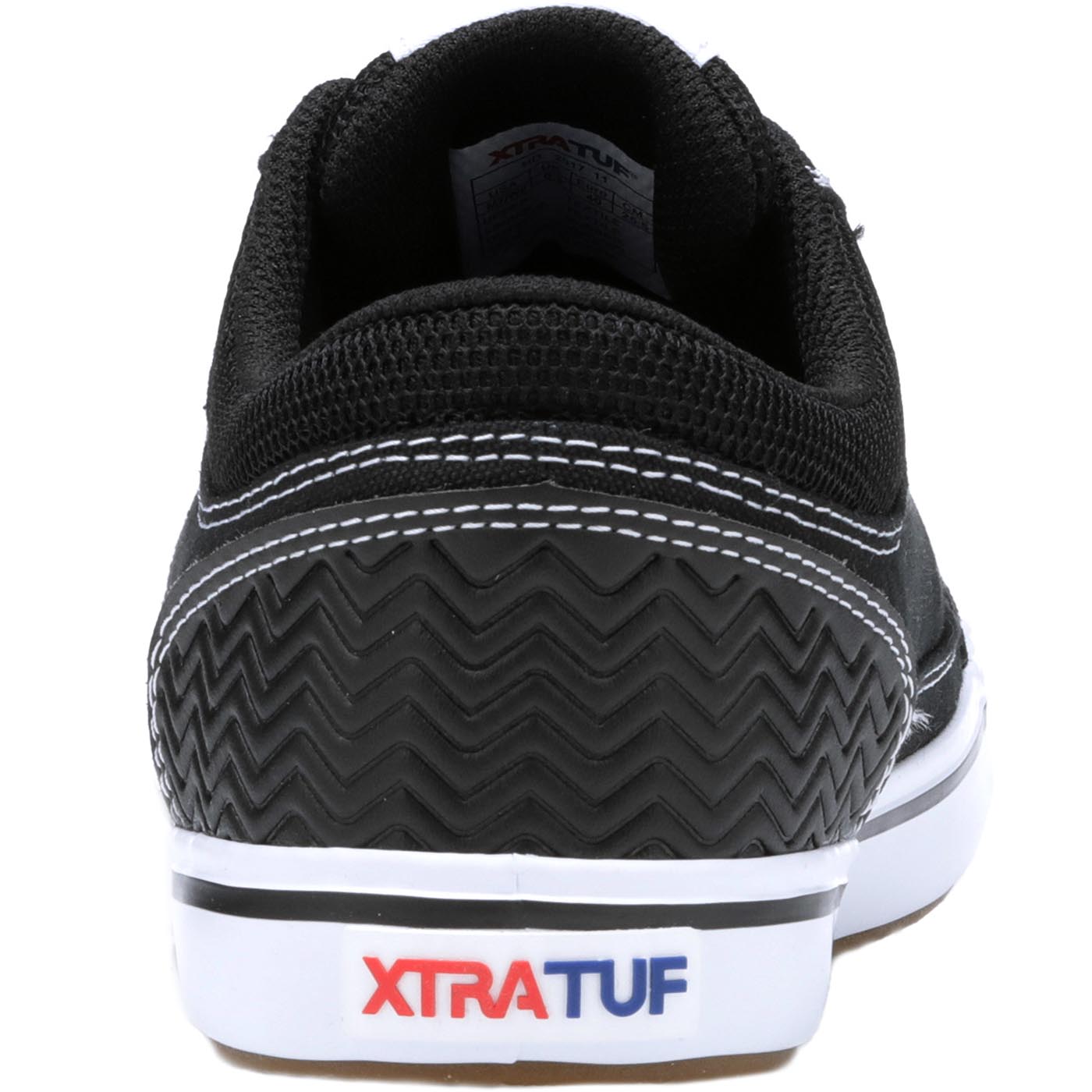 Default Men's Chumrunner Canvas Deck Shoe Back View.