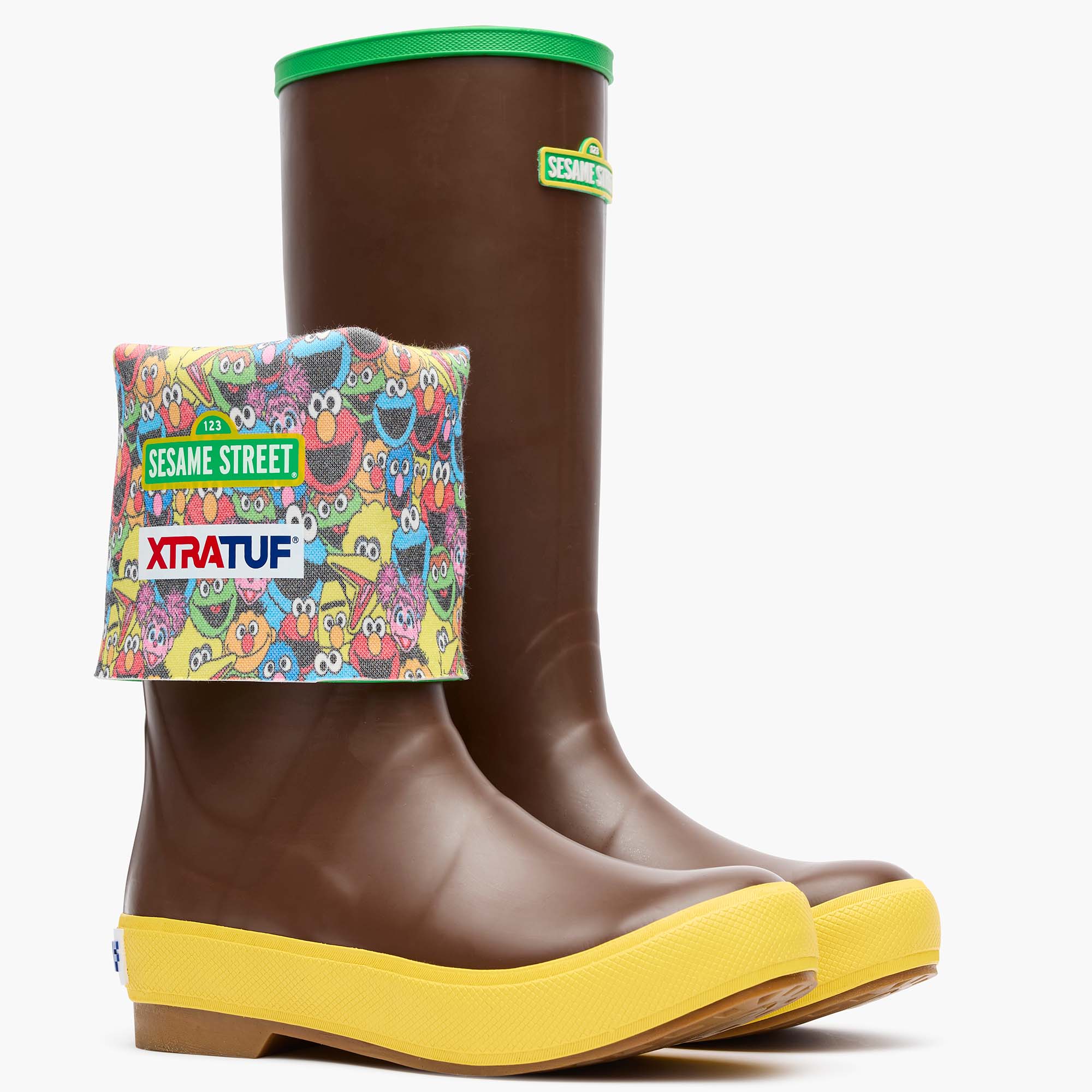 Gray Sesame Street Women's 15" Legacy Boot Main View.
