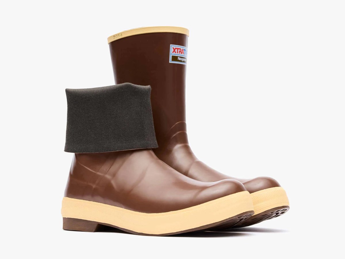 Brown XTRATUF 12-inch Legacy boots product thumbnail.