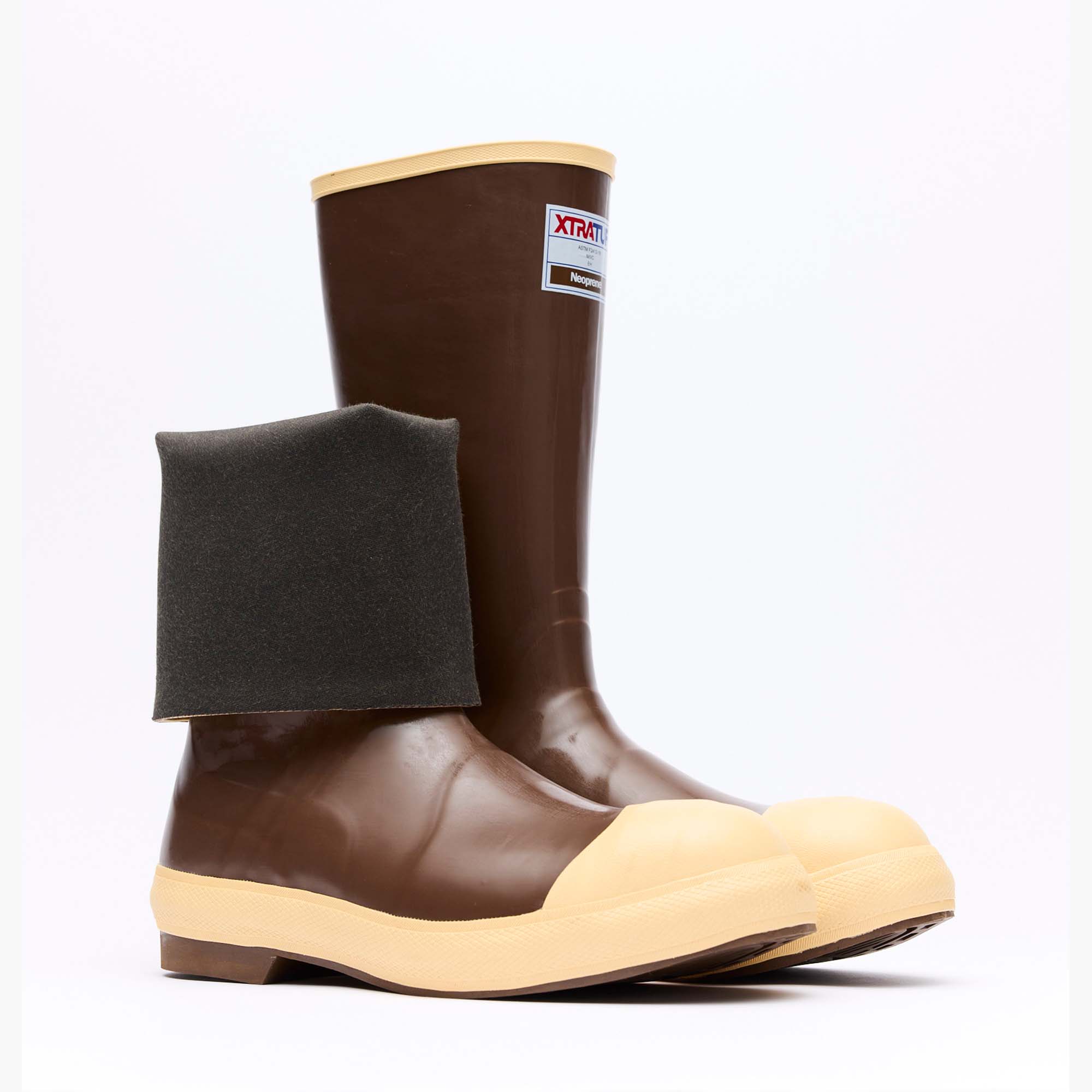 Gray Men's 15" Steel Toe Legacy Boot Main View.