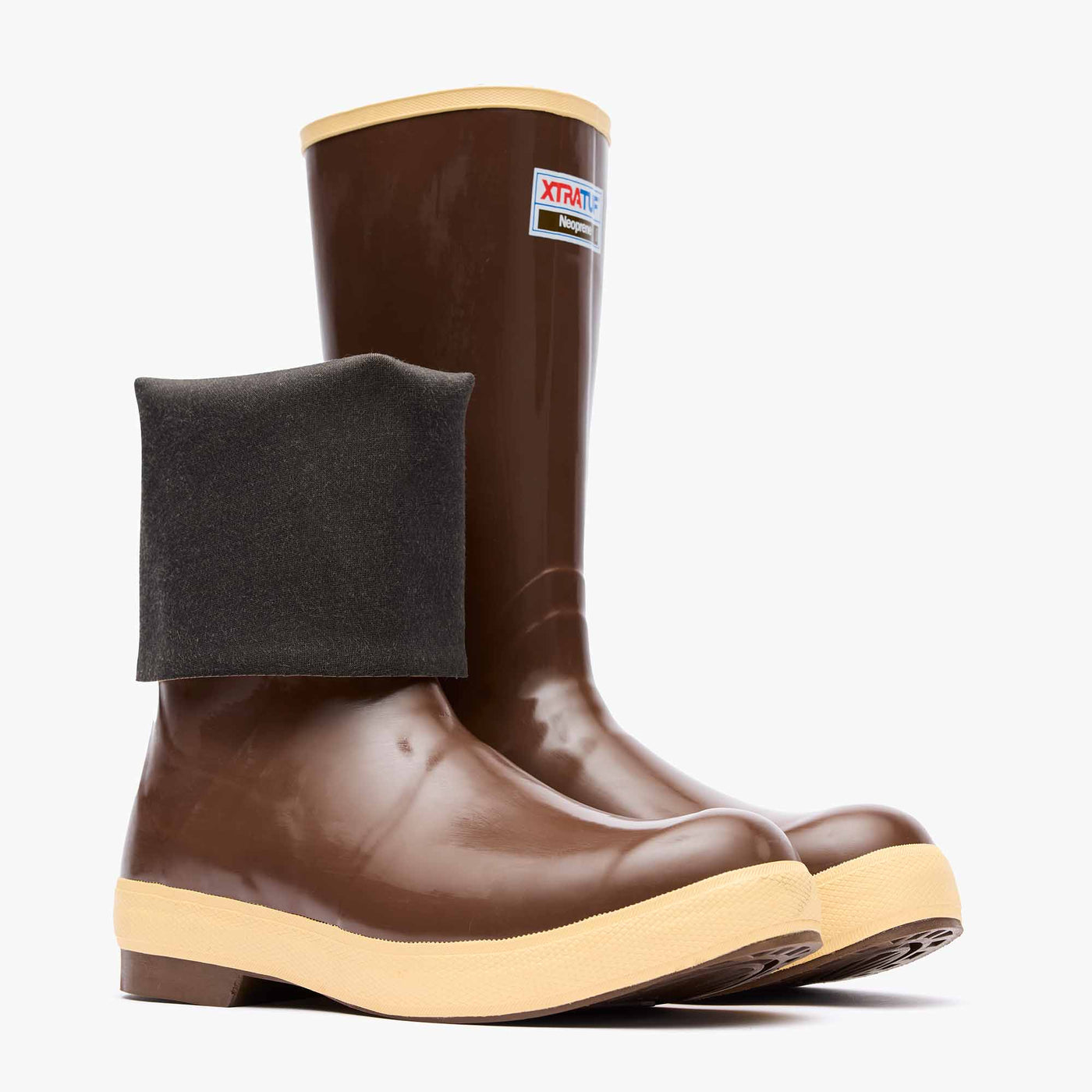 Brown XTRATUF Men's 15-inch Legacy Boot product image.